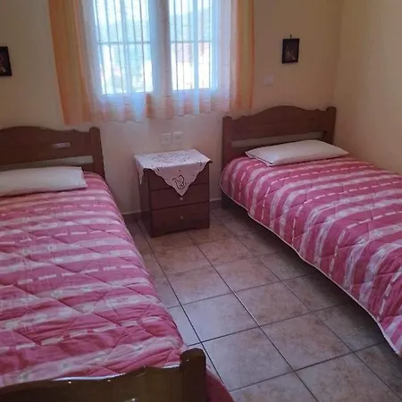 Kali's Comfort * Karavomylos